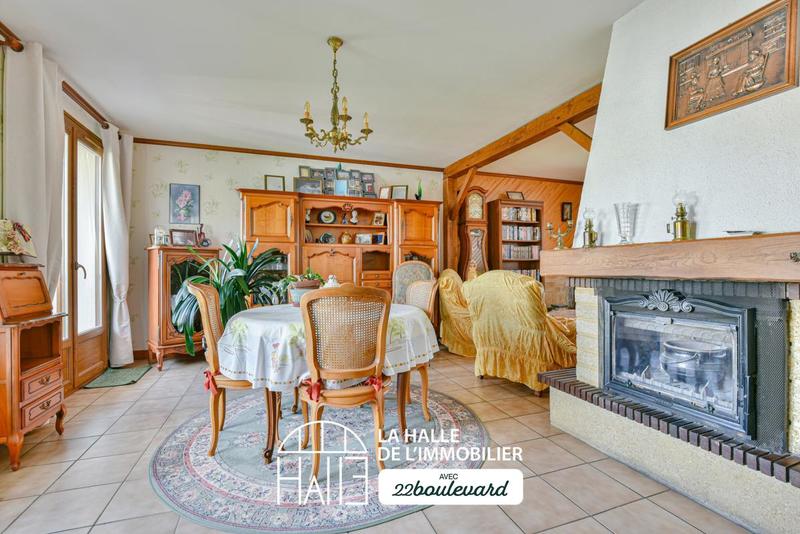 Pavillon - 130 m² - 6 pièces