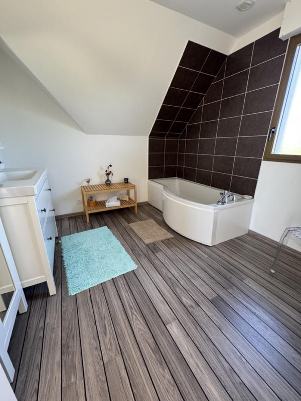 Maison - 170 m² - 5 pièces