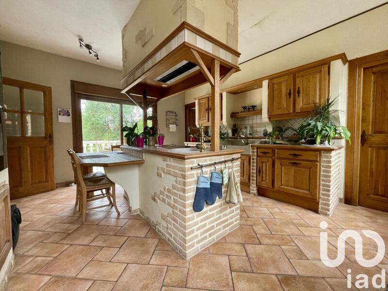 Maison - 179 m² - 6 pièces