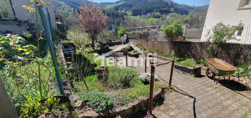 Maison - 148 m² - 7 pièces