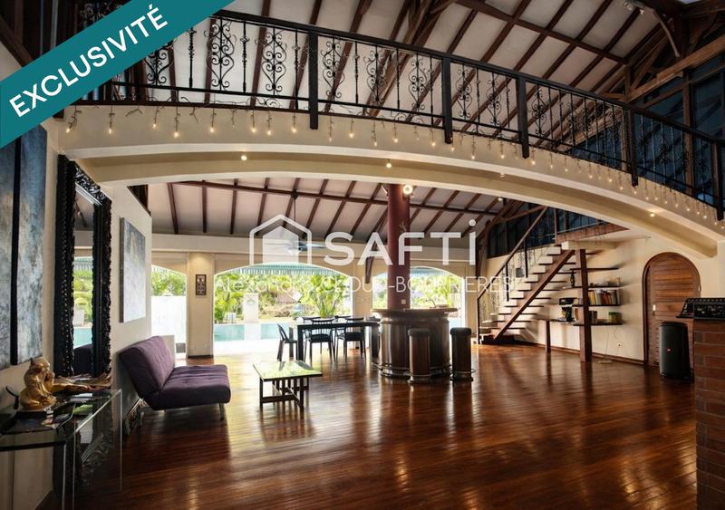 Villa - 276 m² - 6 pièces