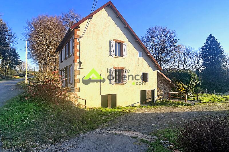 Propriété - 128 m² - 6 pièces