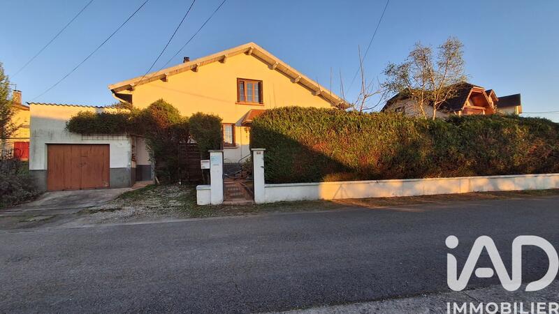 Maison - 100 m² - 4 pièces