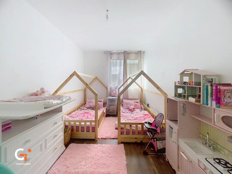 Maison - 80 m² - 4 pièces