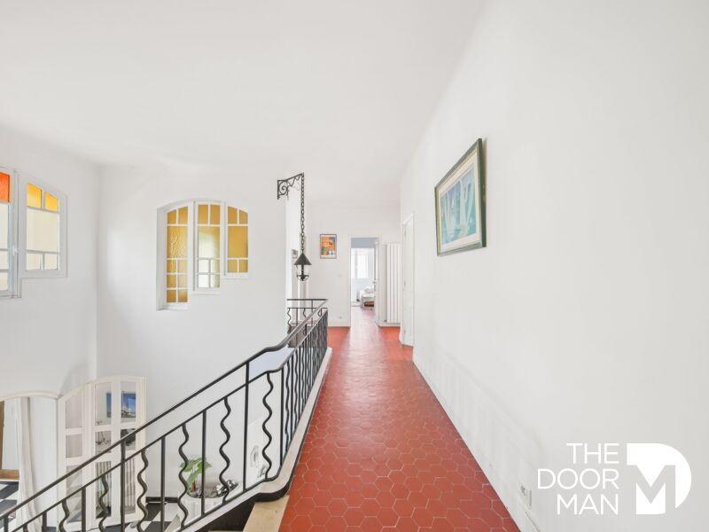 Maison de maîtres - 388 m² - 16 pièces