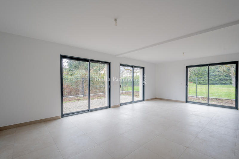 Maison - 155 m² - 6 pièces