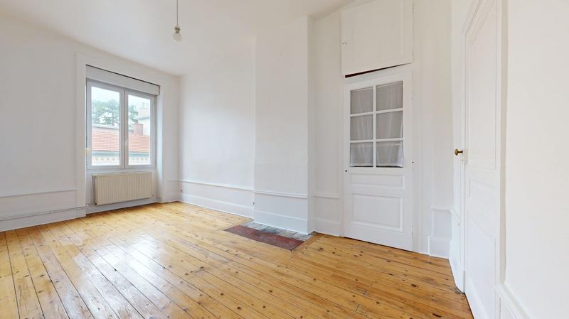 Appartement - 84 m² - 3 pièces