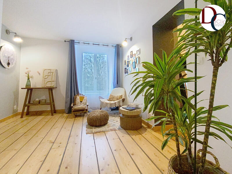 Maison - 178 m² - 7 pièces