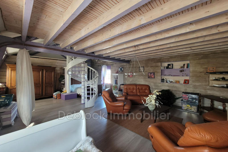 Maison - 165 m² - 4 pièces