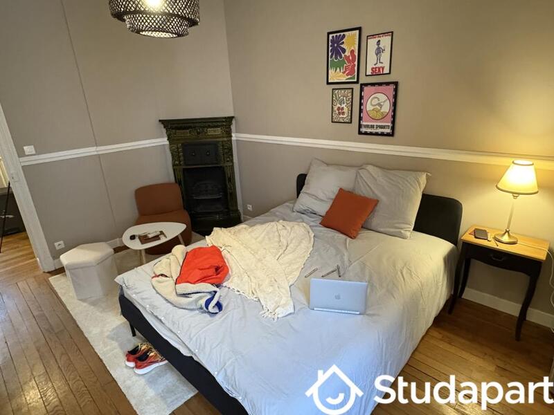 Chambre - 14 m² - 1 pièce