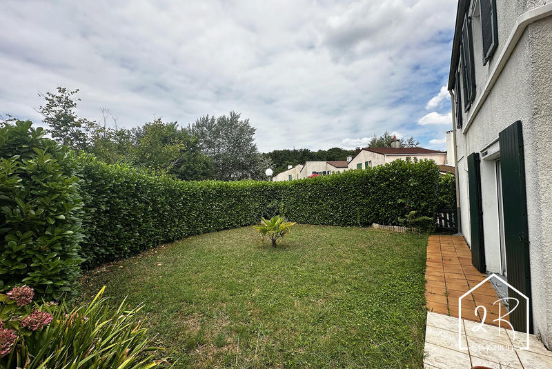 Maison - 86 m² - 4 pièces