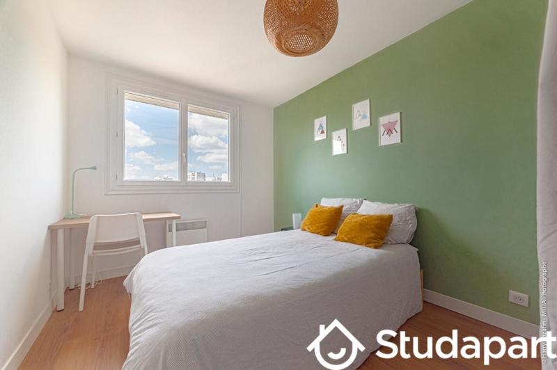 Chambre - 25 m² - 1 pièce