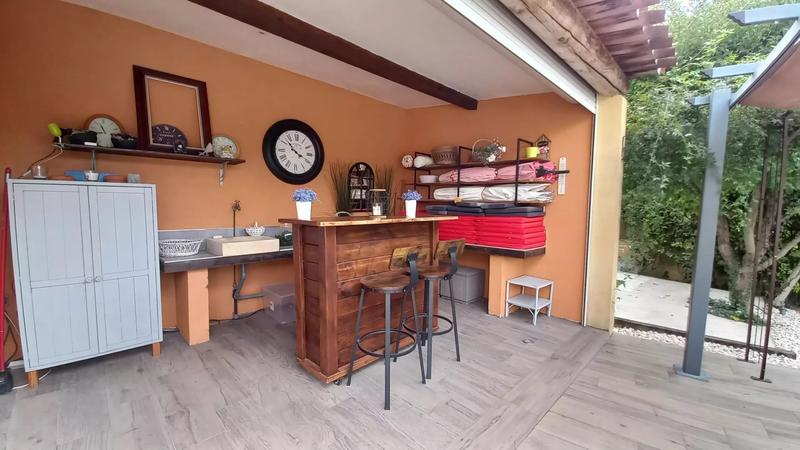 Maison - 211 m² - 8 pièces