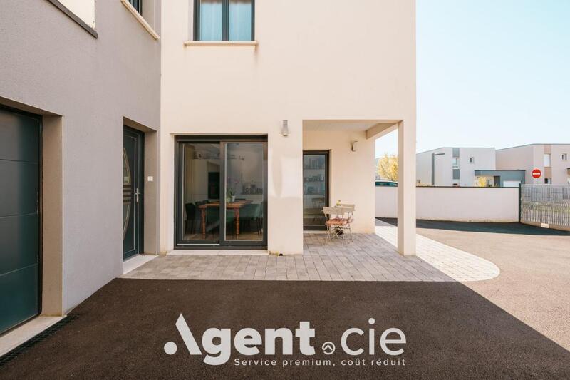 Maison - 116 m² - 5 pièces