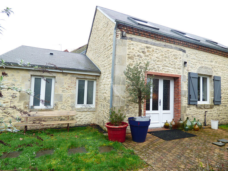 Maison - 80 m² - 4 pièces