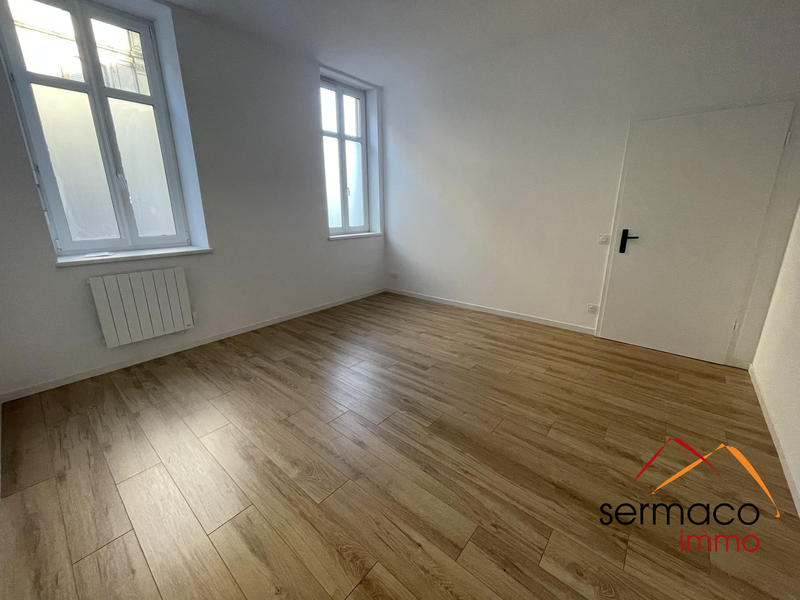 Appartement - 100 m² - 4 pièces