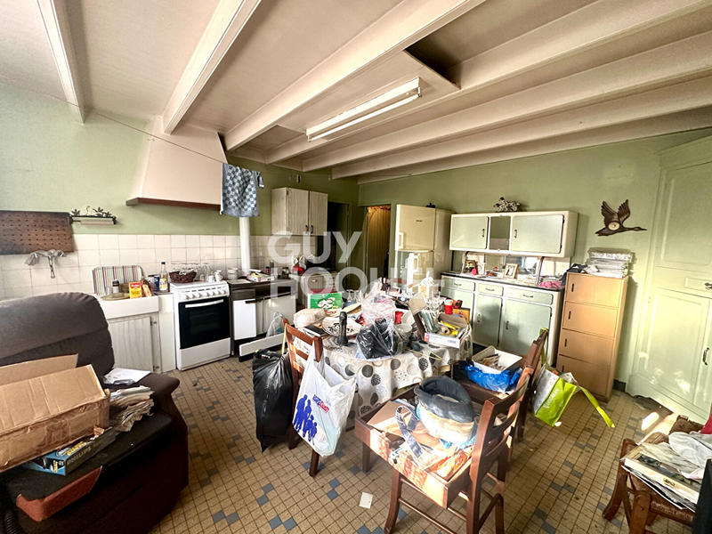 Maison - 98 m² - 6 pièces