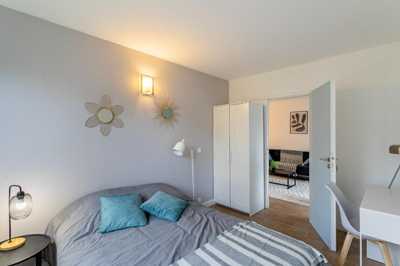 Appartement - 90 m² - 5 pièces