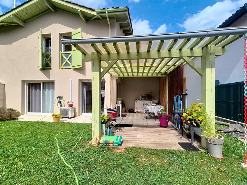 Maison - 107 m² - 5 pièces