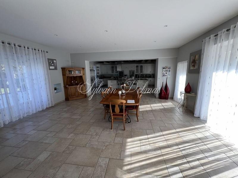 Longère - 500 m² - 8 pièces