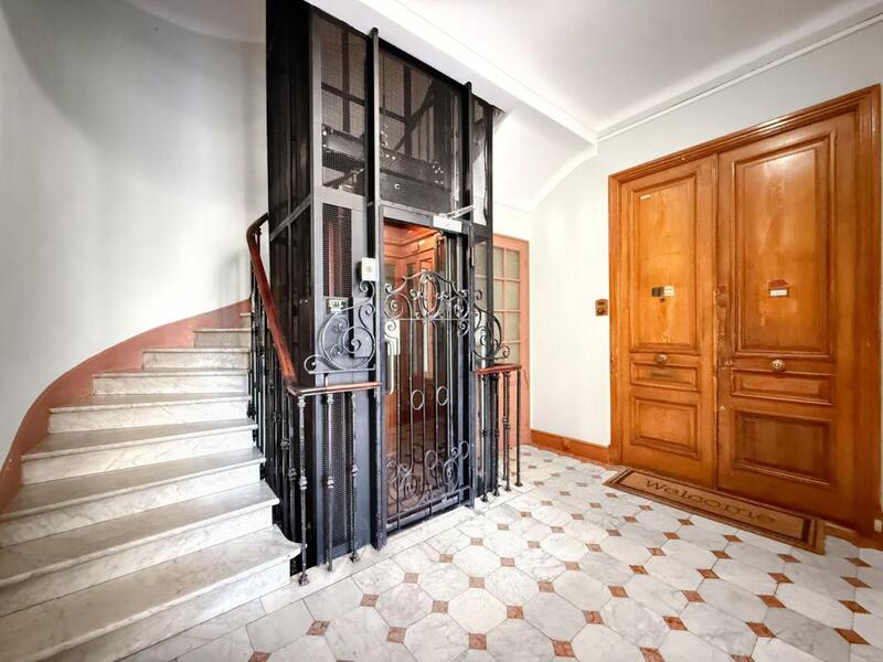 Appartement - 108 m² - 3 pièces