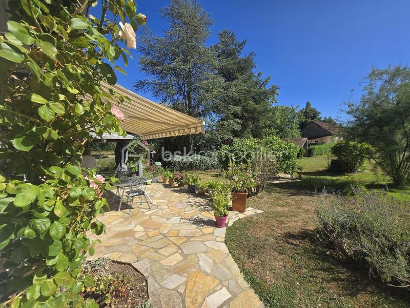 Pavillon - 163 m² - 5 pièces