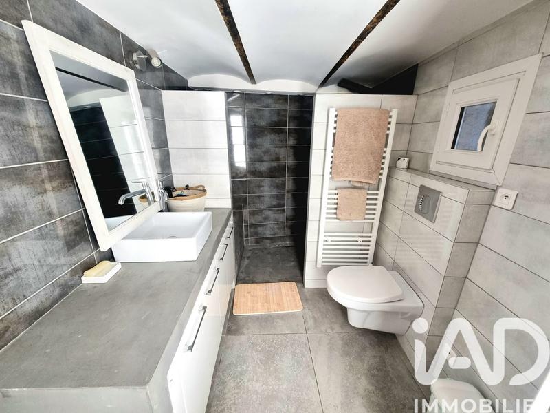 Maison - 60 m² - 3 pièces