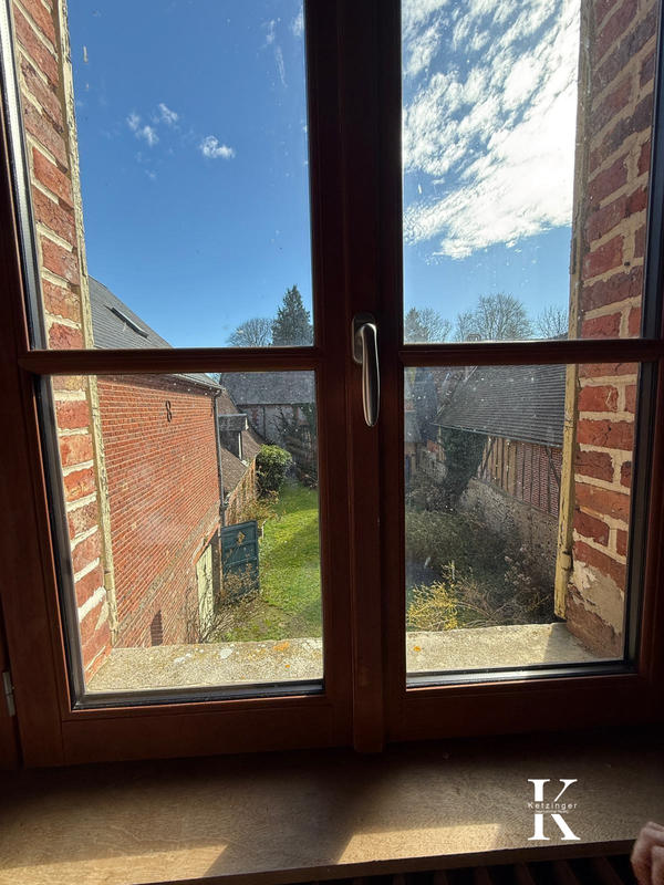 Maison ancienne - 296 m² - 7 pièces