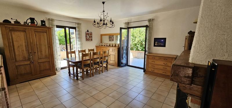 Maison - 114 m² - 5 pièces