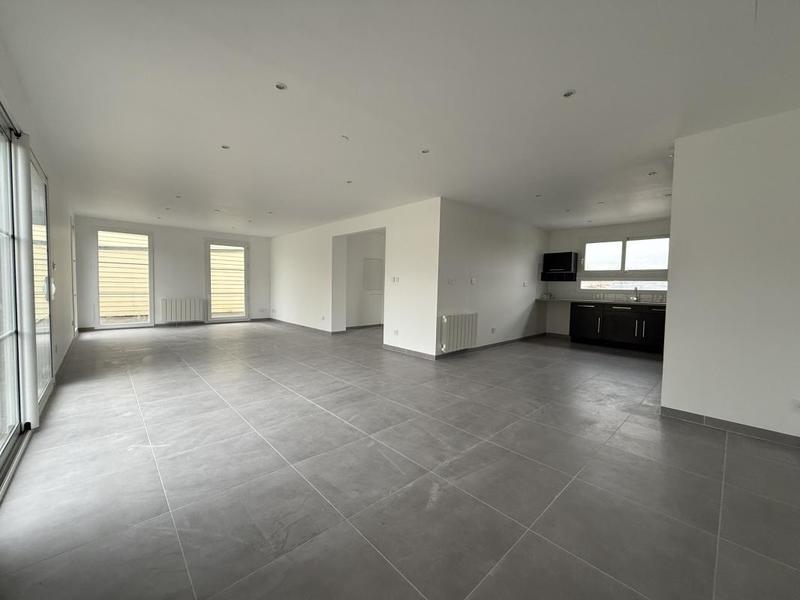 Pavillon - 153 m² - 8 pièces