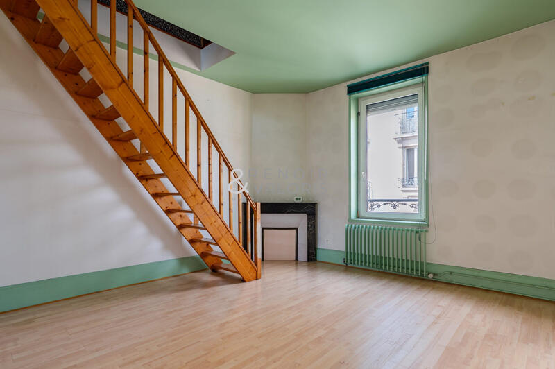 Appartement - 133 m² - 5 pièces