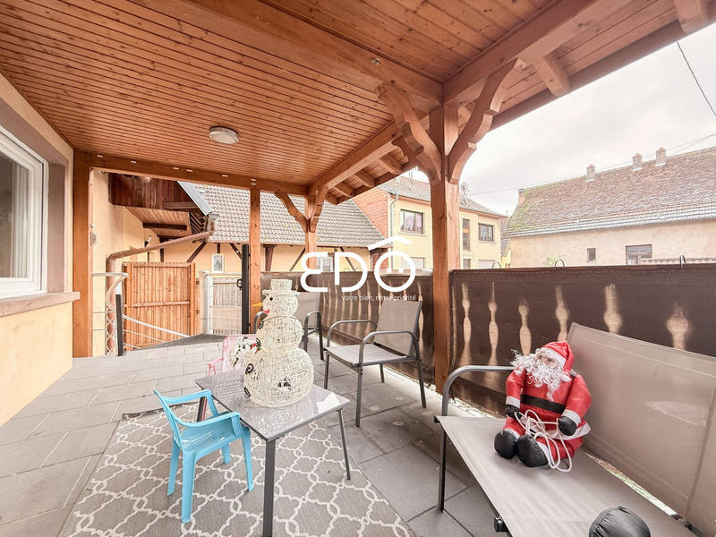 Appartement - 94 m² - 5 pièces