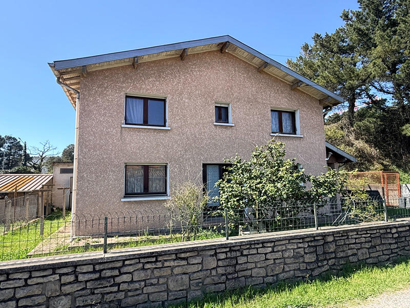 Maison - 142 m² - 6 pièces