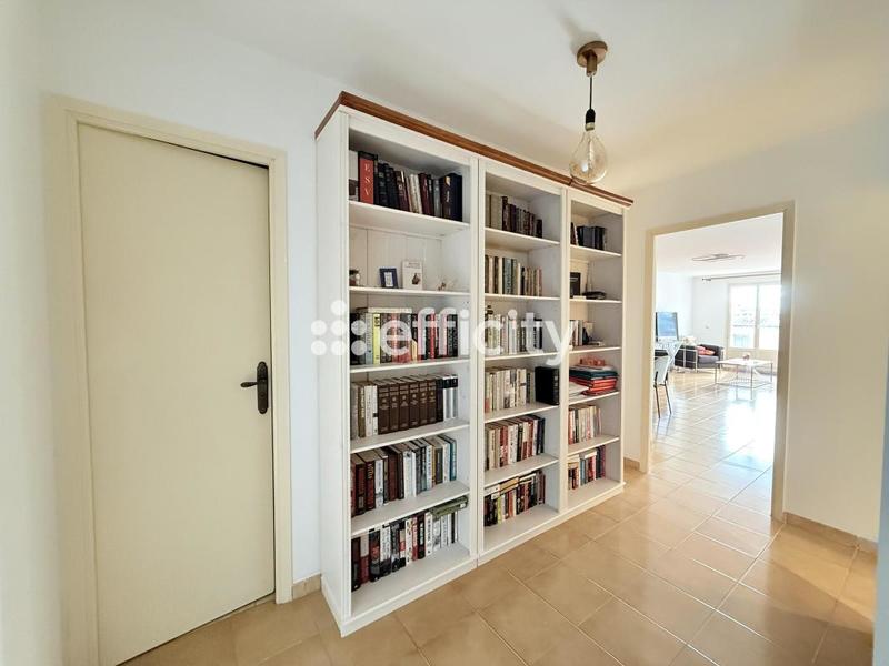 Appartement ancien - 74 m² - 3 pièces