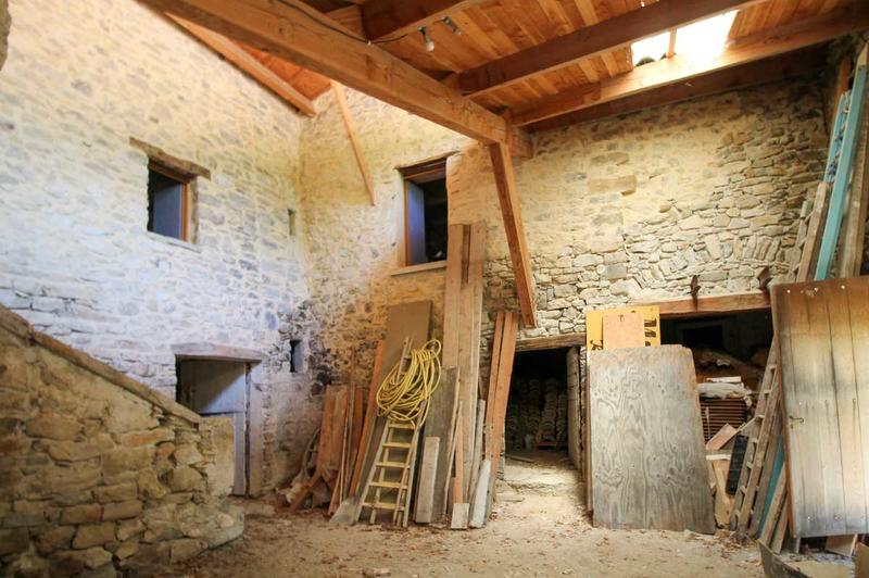 Mas - 108 m² - 6 pièces