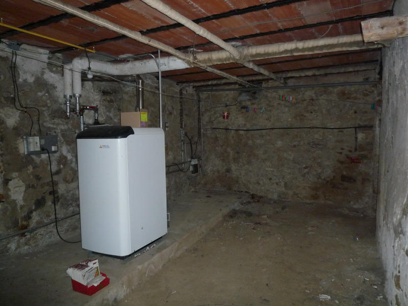 Maison - 142 m² - 9 pièces