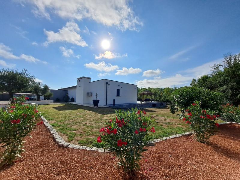 Maison - 206 m² - 6 pièces