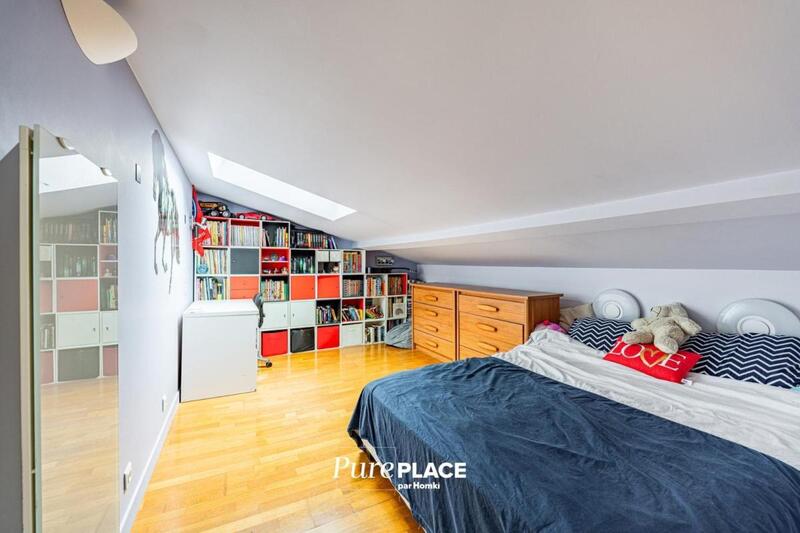 Maison - 225 m² - 6 pièces