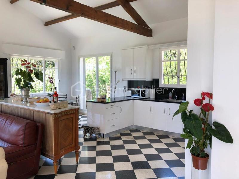 Villa - 178 m² - 6 pièces