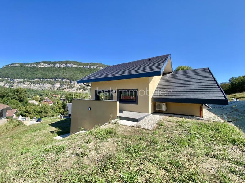 Maison - 154 m² - 5 pièces