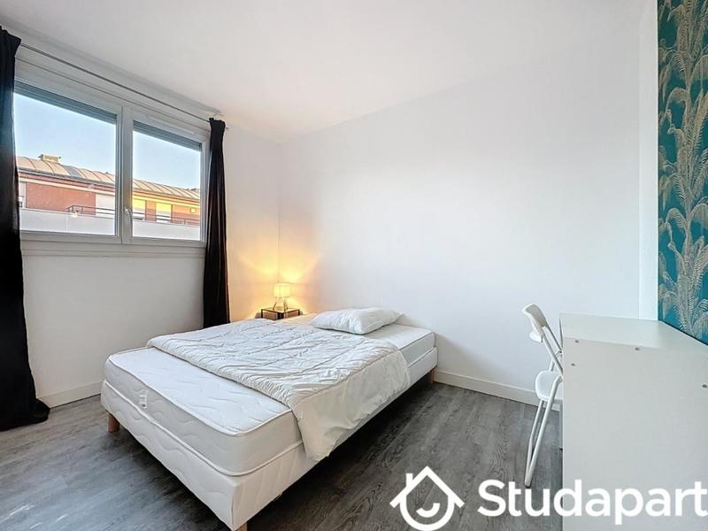 Chambre - 10 m² - 1 pièce