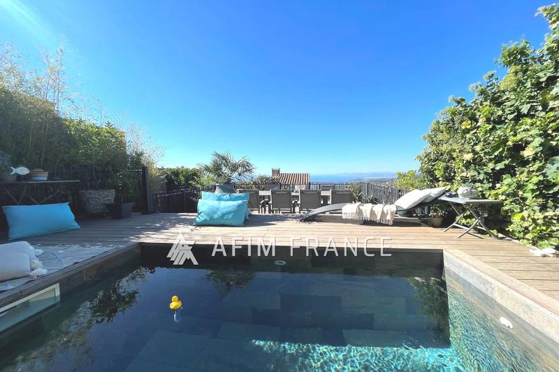 Maison - 110 m² - 3 pièces