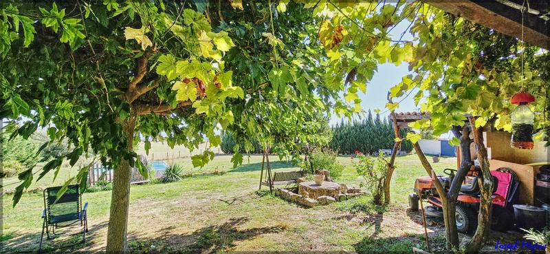 Maison - 332 m² - 11 pièces