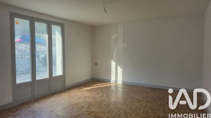 Maison de ville - 210 m² - 10 pièces