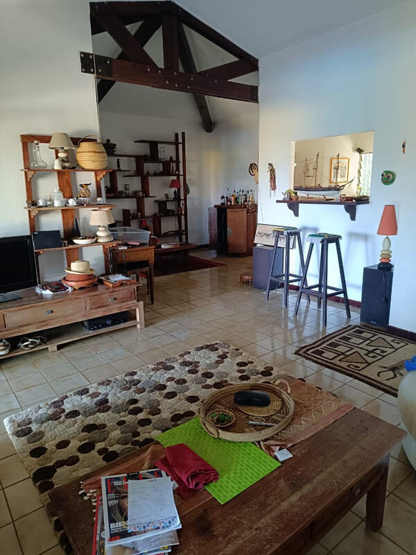 Maison - 160 m² - 6 pièces