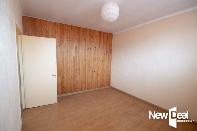 Local commercial - 105 m² - 2 pièces