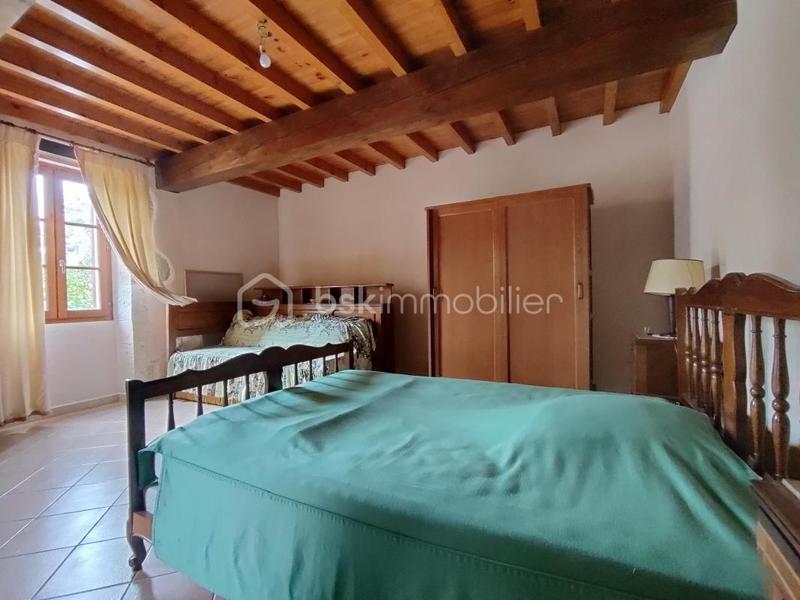 Maison en pierre - 145 m² - 5 pièces