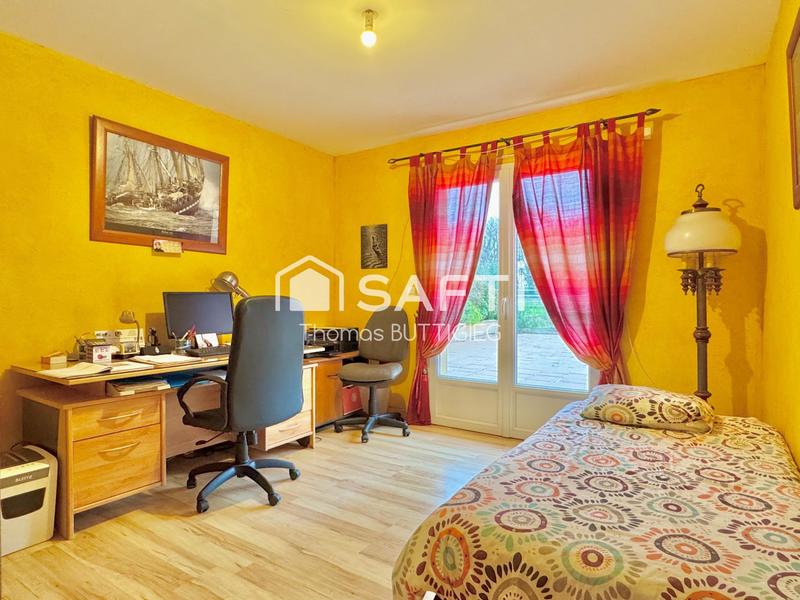 Villa - 233 m² - 8 pièces