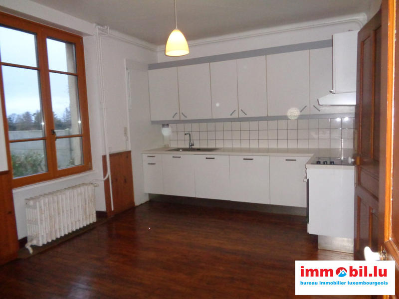 Maison - 177 m² - 6 pièces