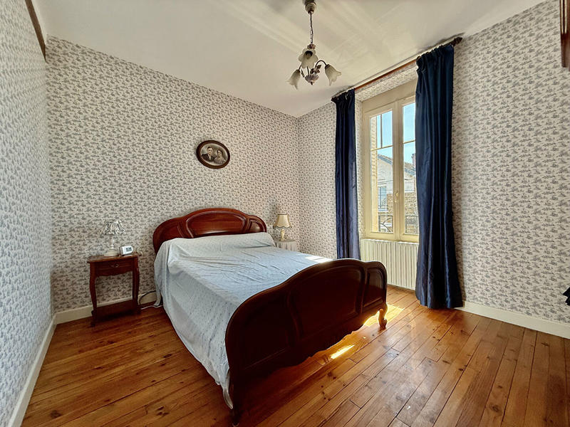 Maison - 120 m² - 7 pièces